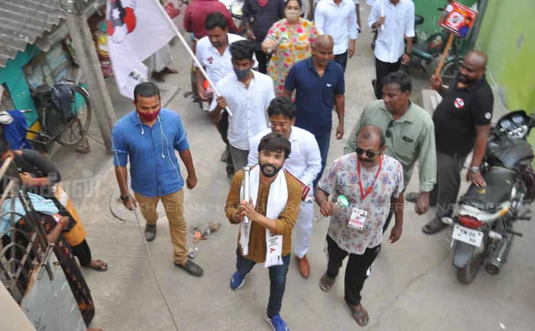 Poet Snegan involved in election campaign