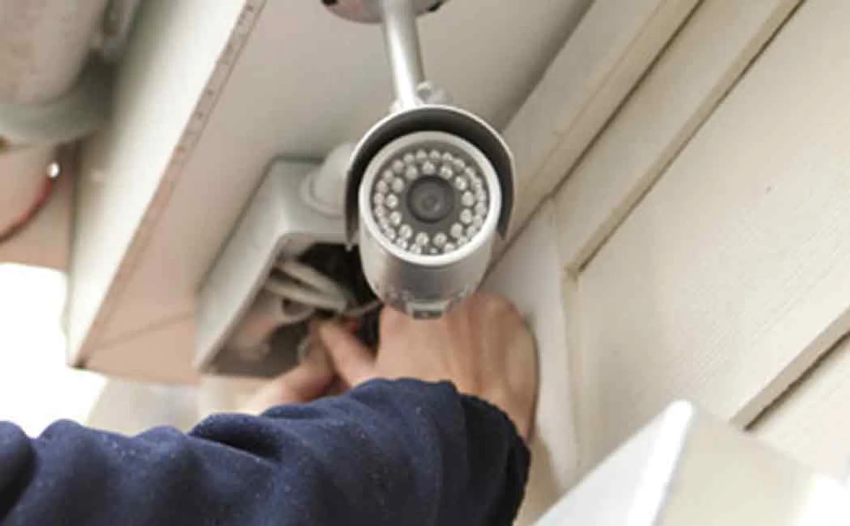 CCTV in 1149 tense polling booths 