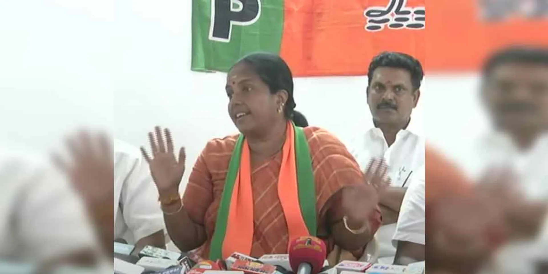 "Let Stalin answer this first" - Vanathi Srinivasan interview!