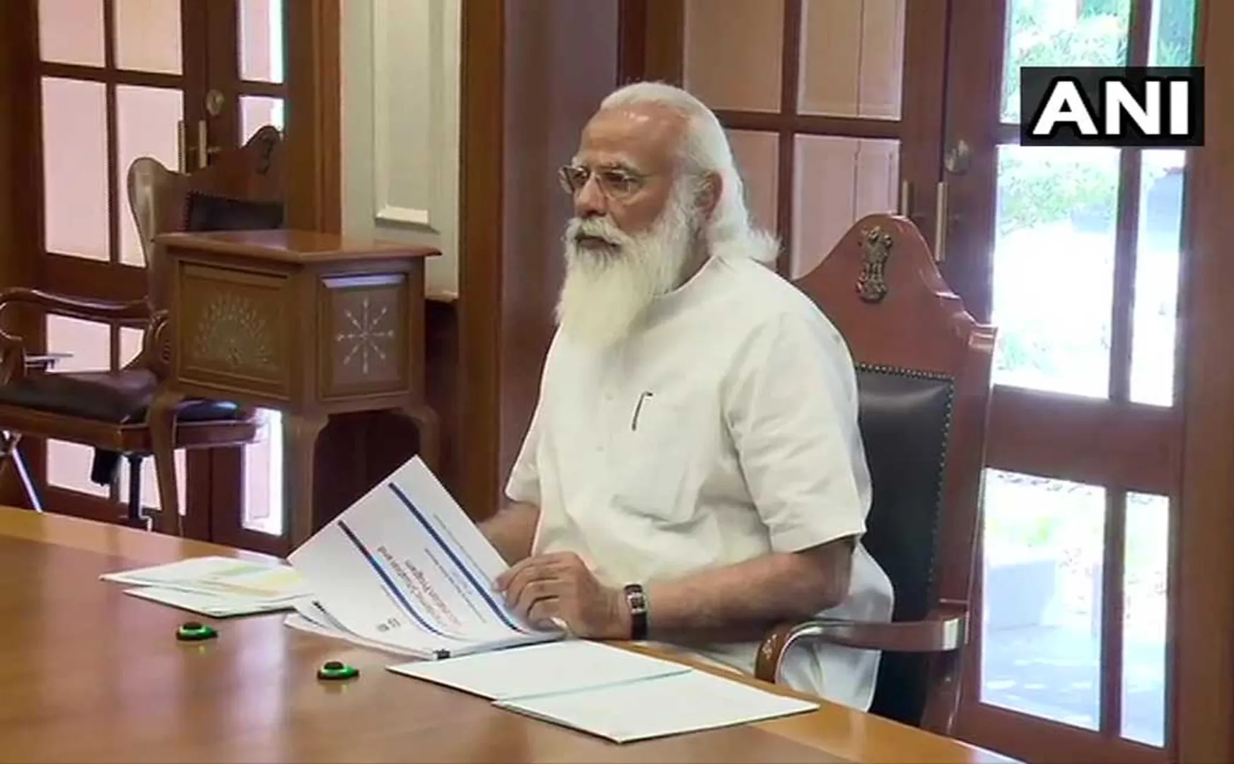 coronavirus issues pm narendra modi discussion with officers 