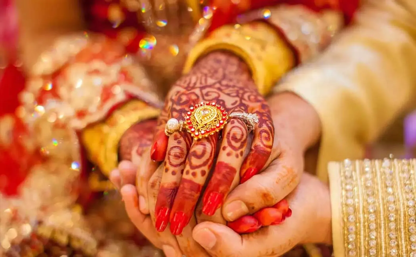 9 மனைவிகளை பாலியல் தொழிலில் ஈடுபடுத்திய கணவன்! - பெண்களுக்கு நேர்ந்த கொடுமை!