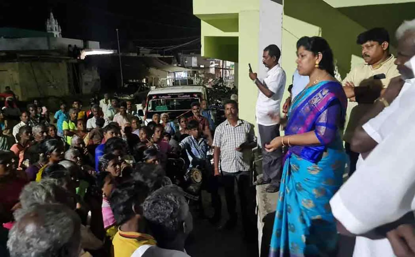 Dindigul I Periyasamy daughter made election campaign  
