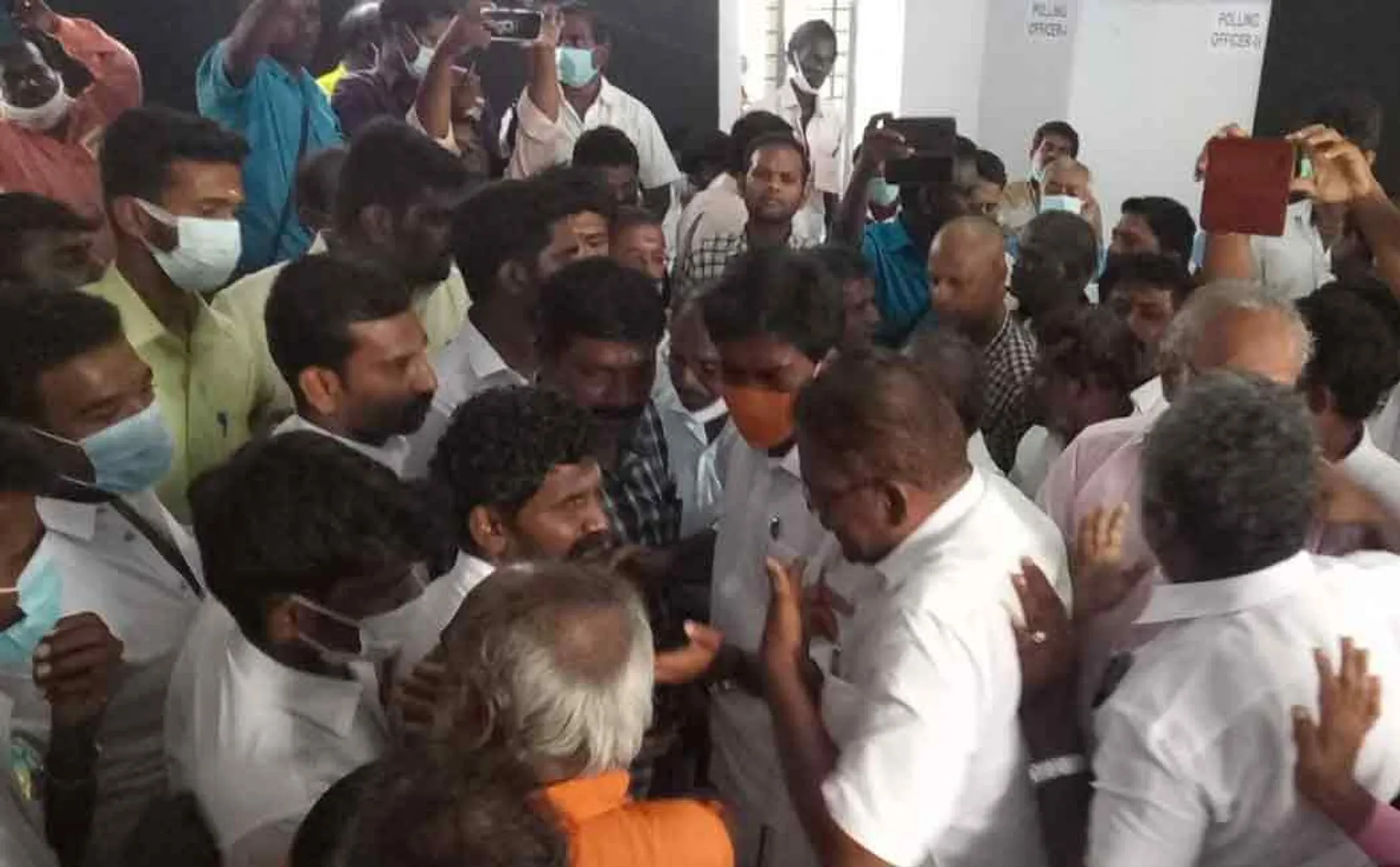 Virudhunagar Voter make trouble in casting vote 