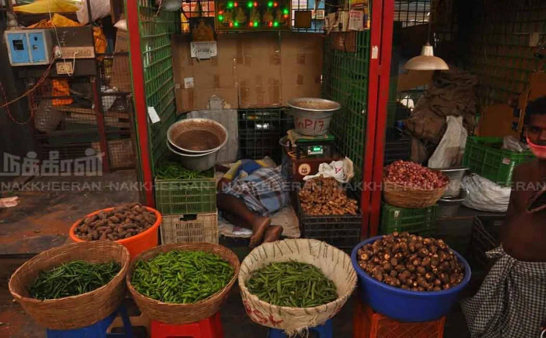 Corona General Freeze, Desolate koyambedu Market 
