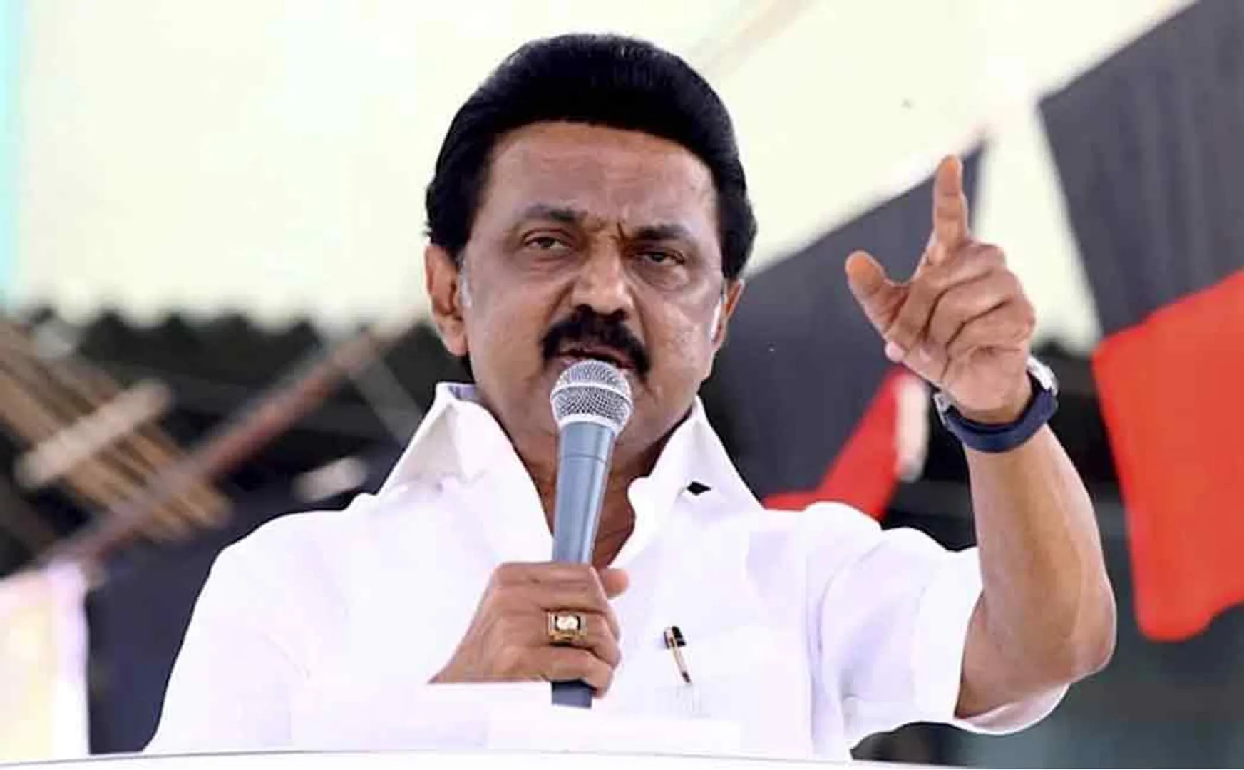 MK Stalin condemn for arakkonam incident 