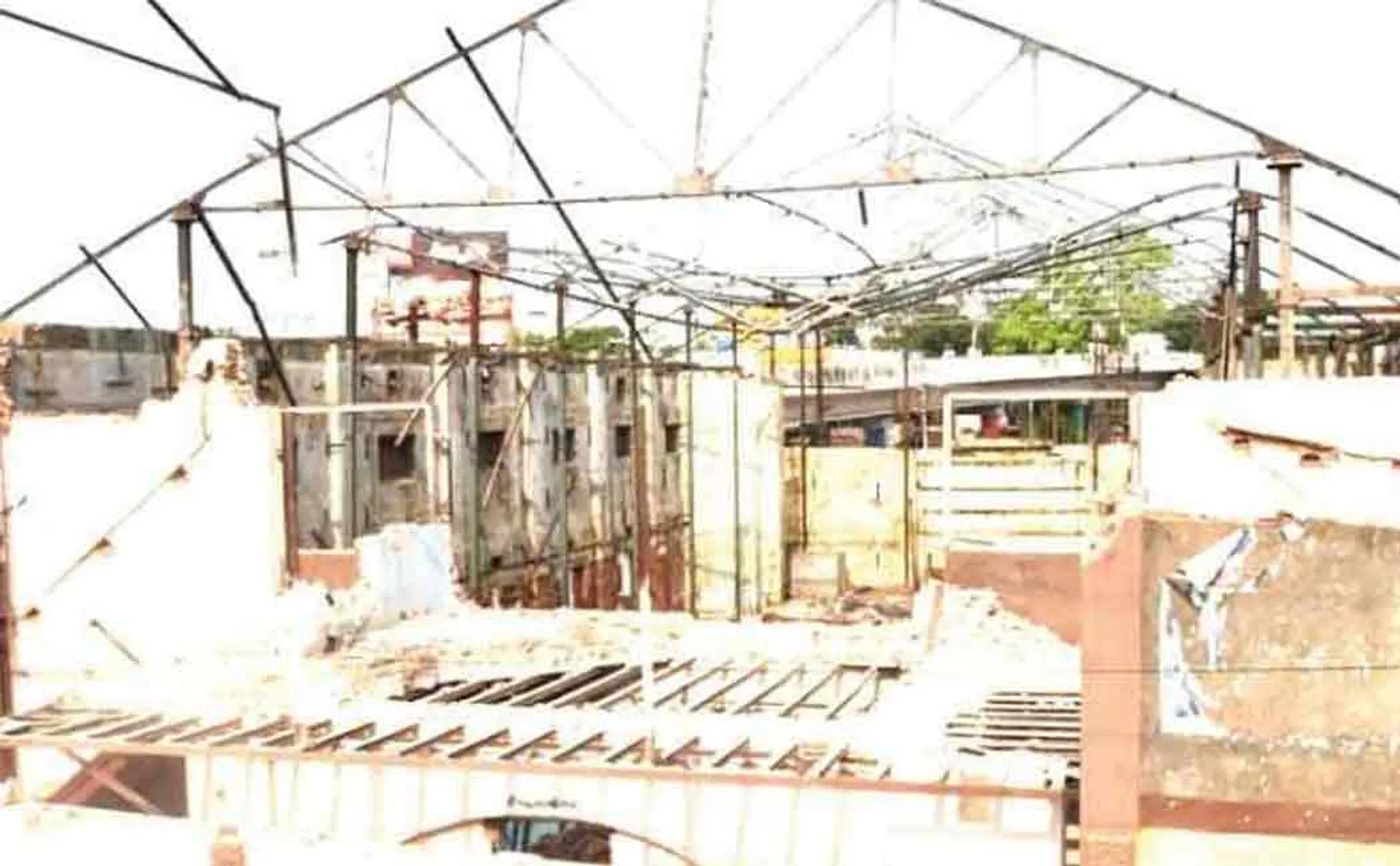 Trichy Ramakrishna theater demolish  