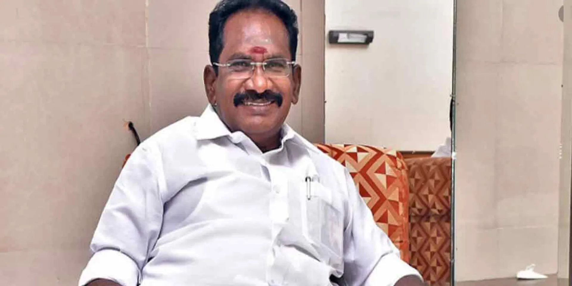 ''Edappadi is the top '' - Minister sellur Raju!
