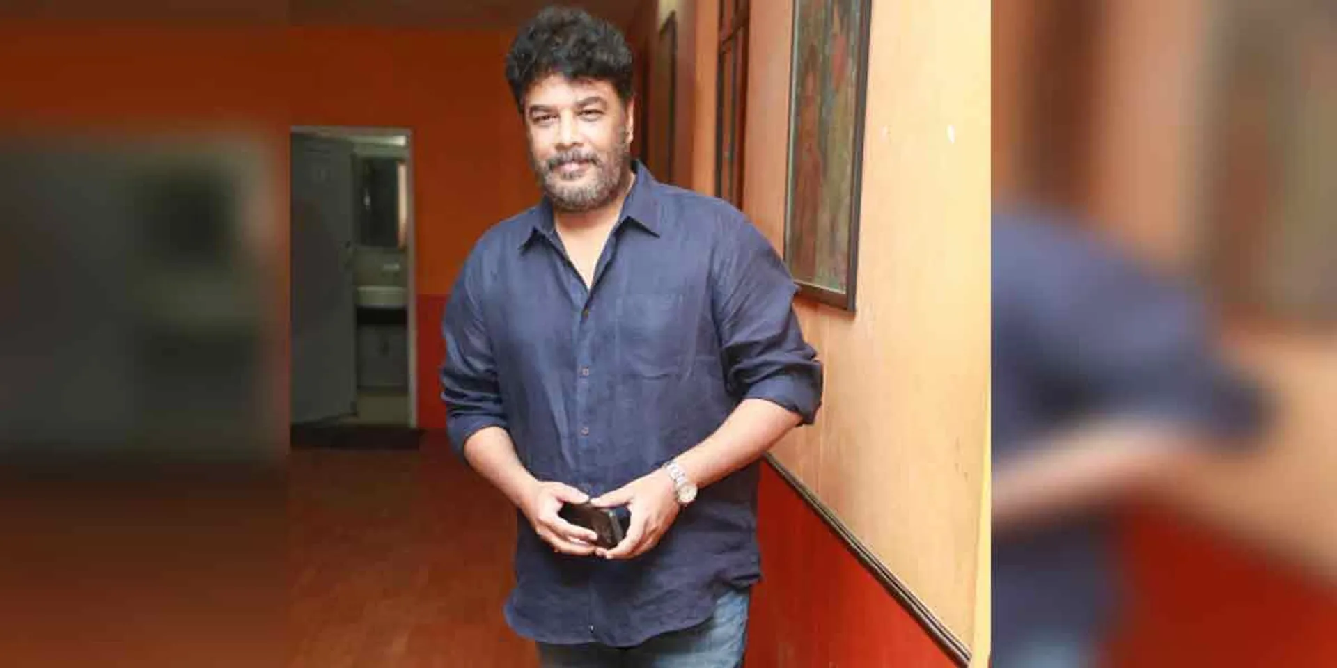 Corona to Director Sundar.c!