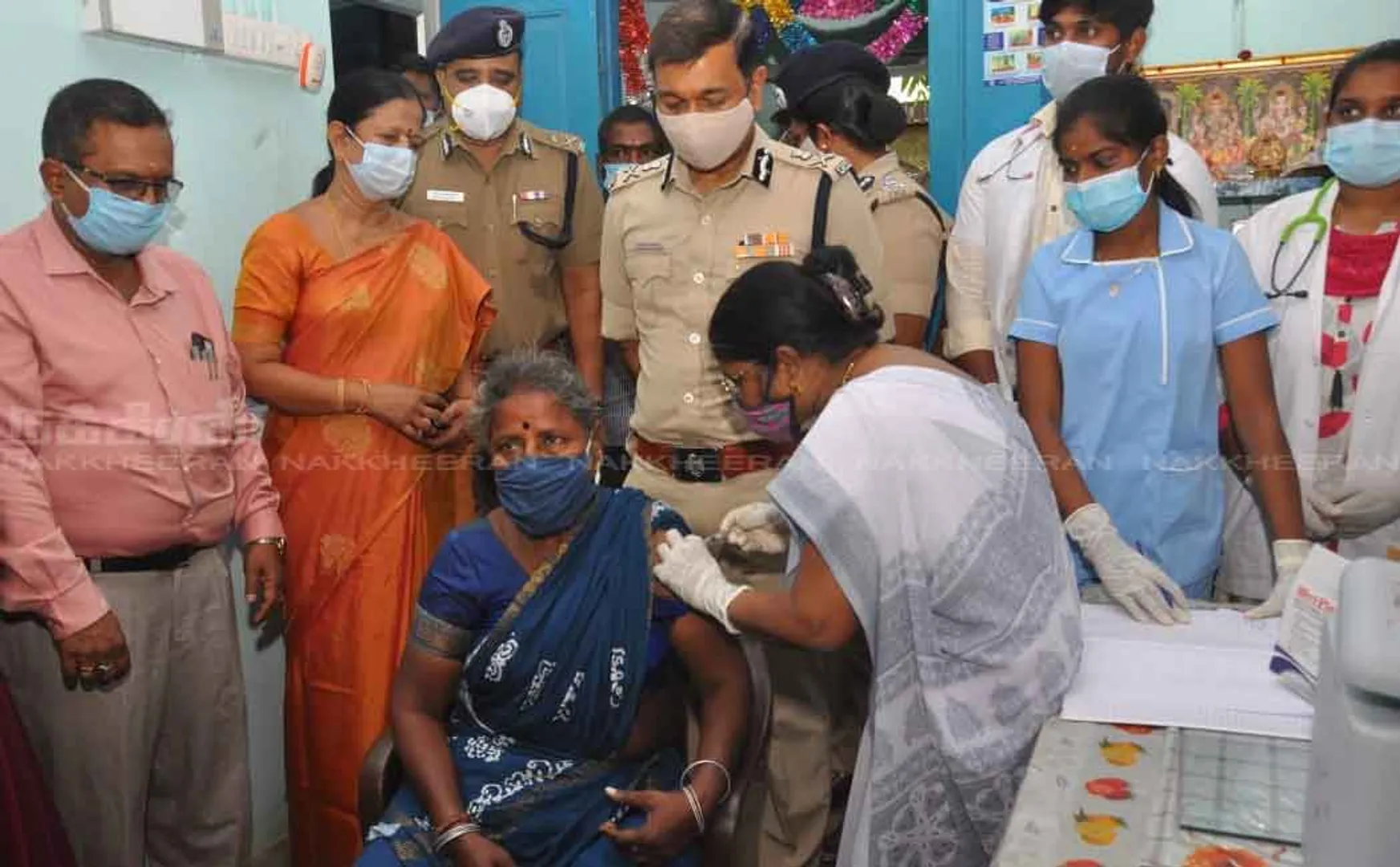 Corona vaccination camp held in the t.nagar