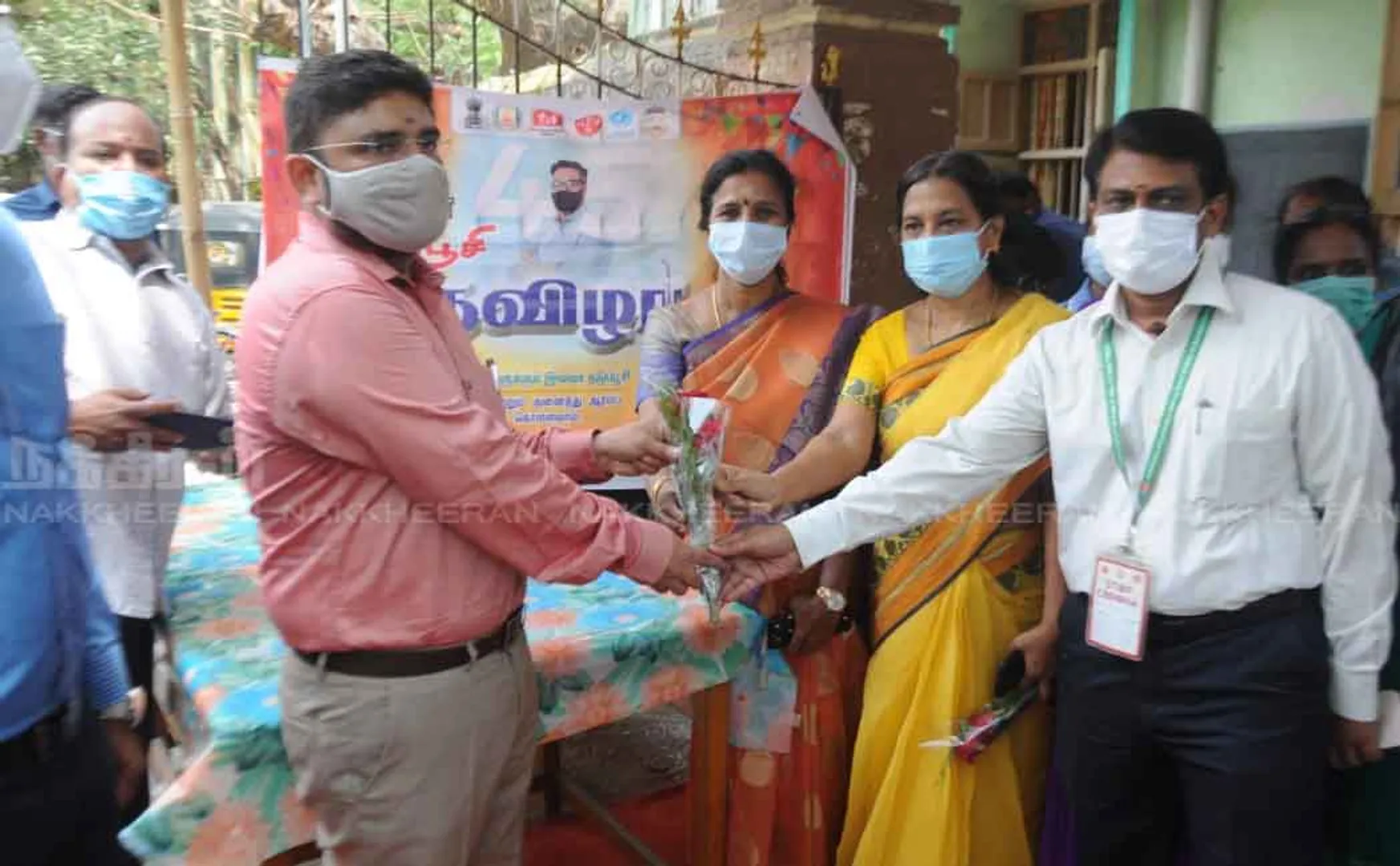 Commissioner inspects vaccination camps