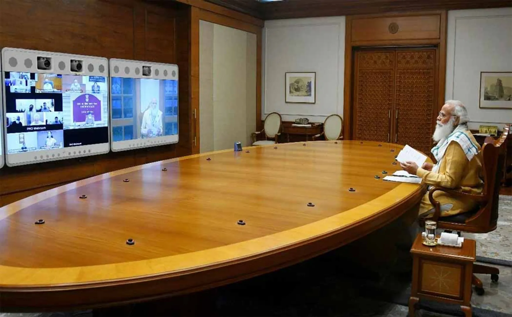 PM NARENDRA MODI DISCUSSION WITH MINISTRIES HIGHER OFFICERS 