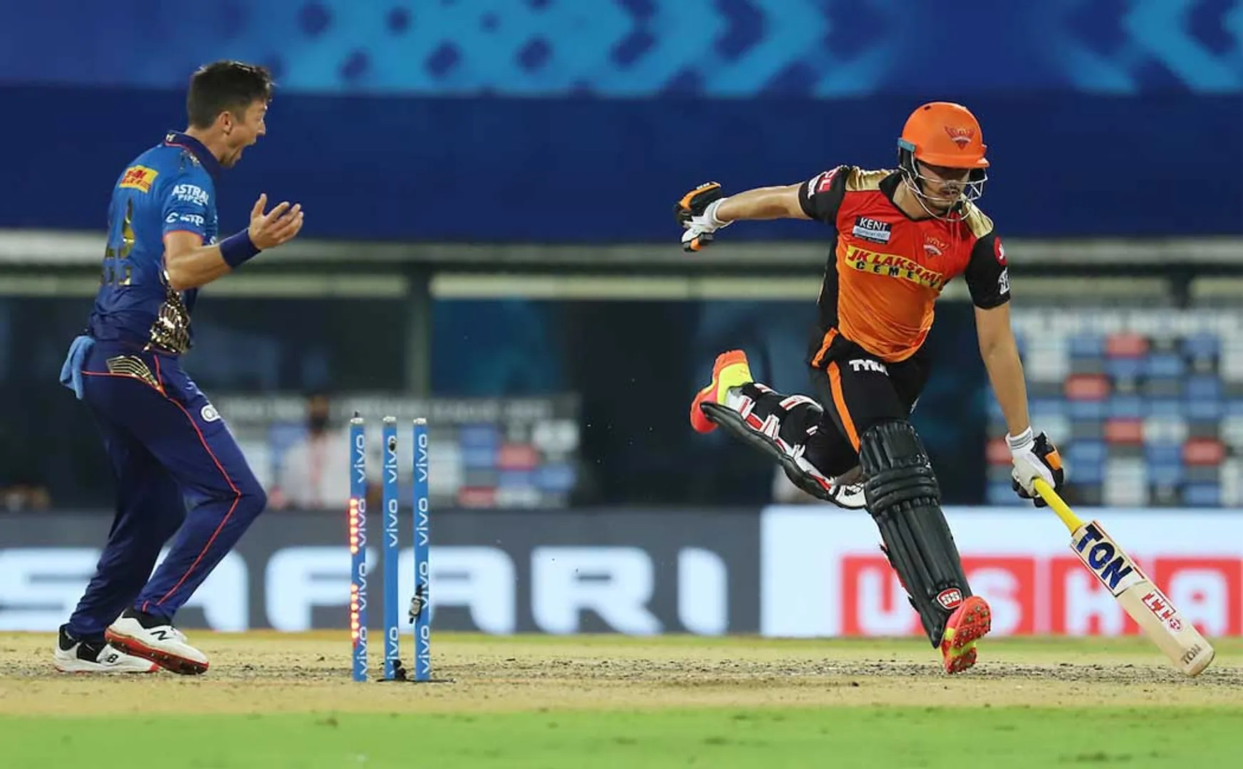 ipl cricket Mumbai Indians won by 13 runs