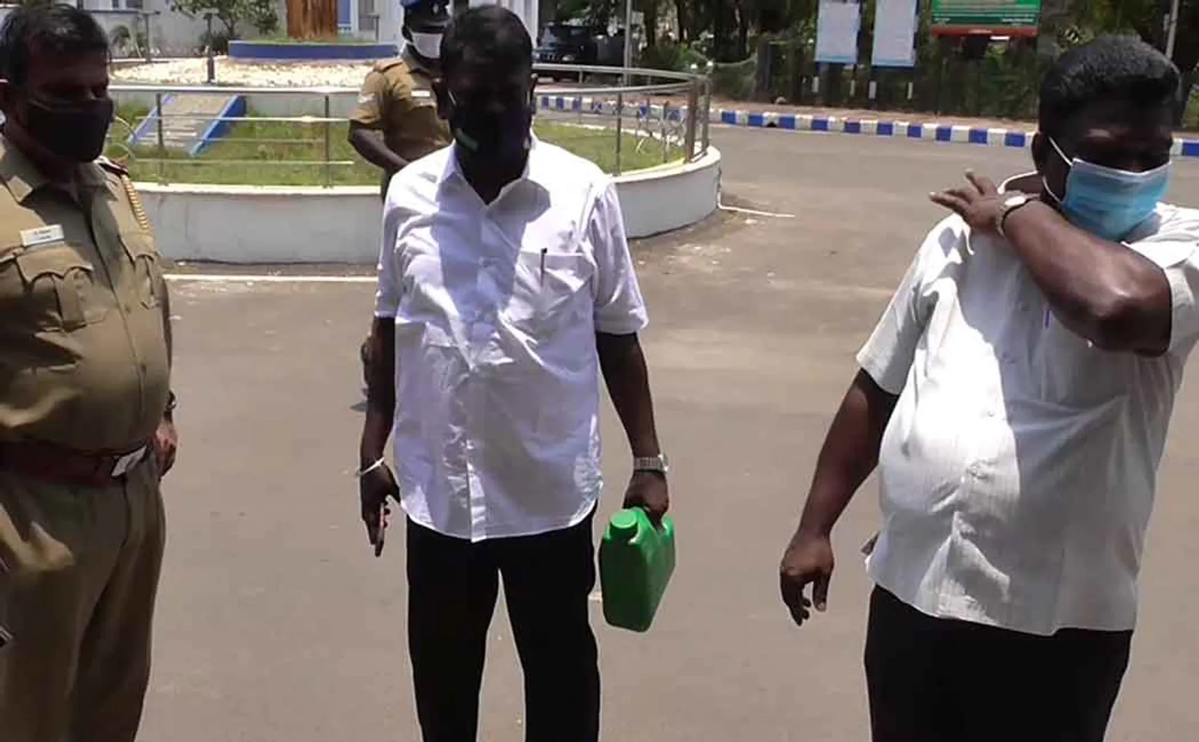 The disabled person who came to the collector's office with kerosene