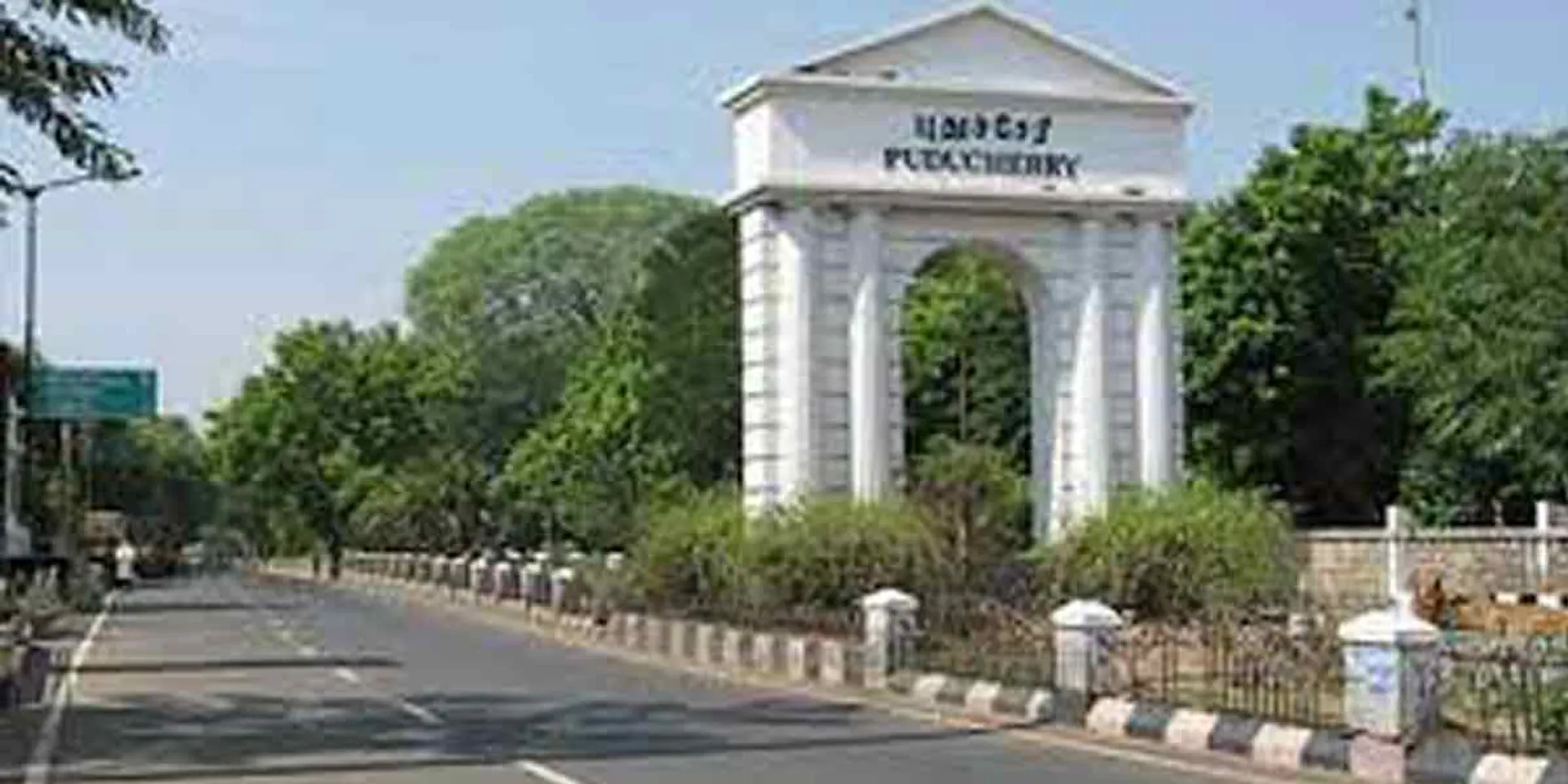 Full curfew in Puduvai from Monday to Monday morning! Essential shops, companies allowed to operate!