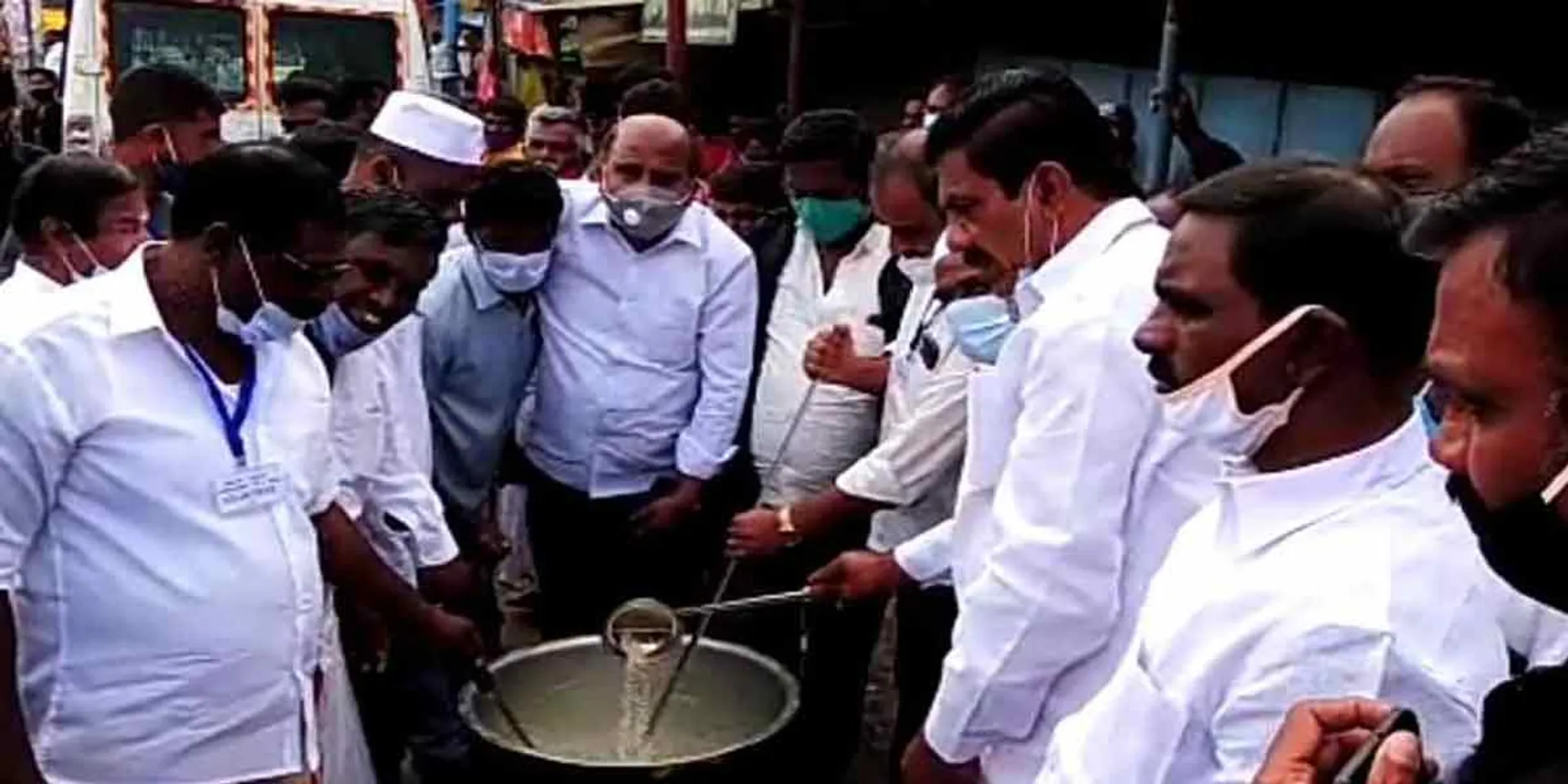 Traders struggle and opening of porridge tank in Kodaikanal!