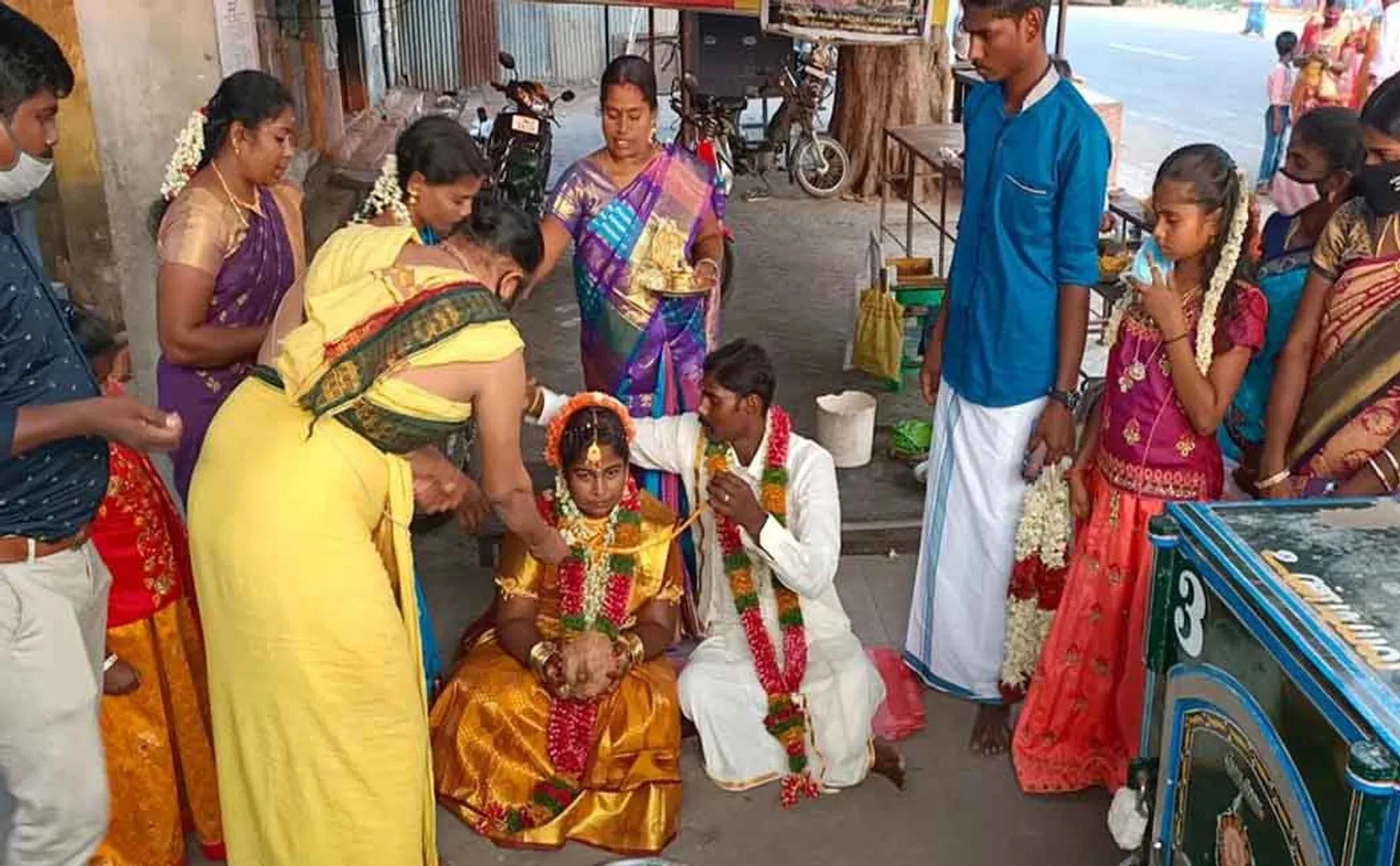 tn lockdown temples marriage couples 