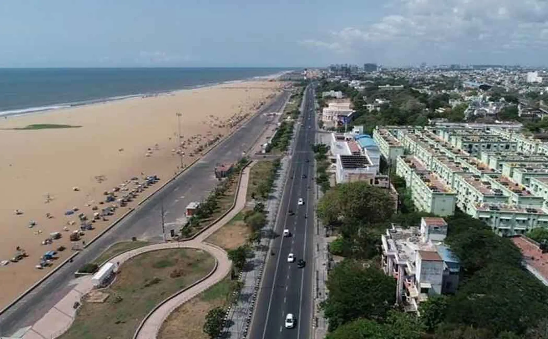 Tamil Nadu, pondicherry may consider declaring a curfew on May 1 and 2 High Court instruction