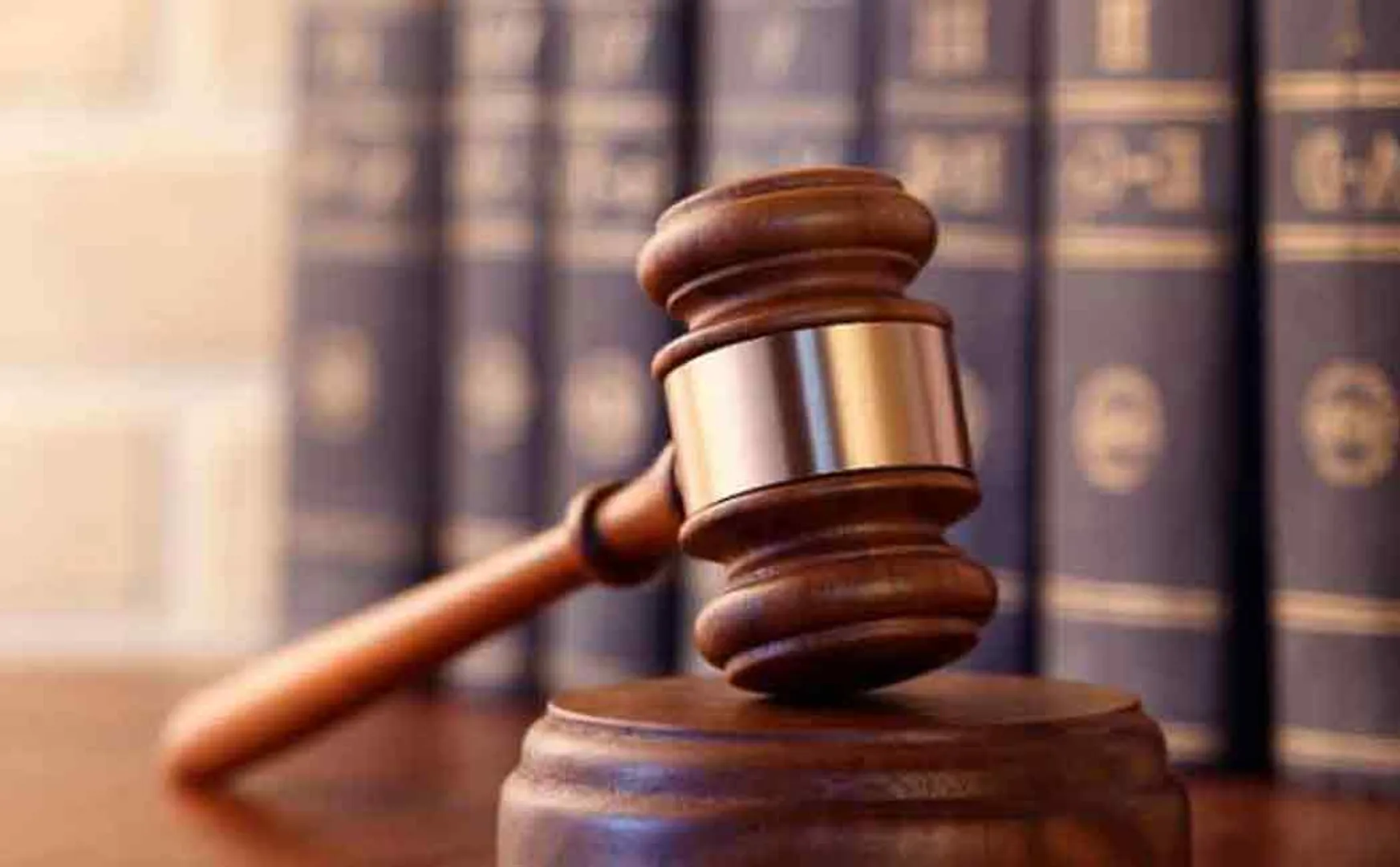 Woman SP confesses to judge