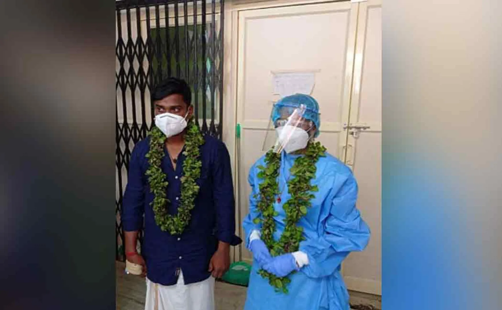 Wedding at the hospital with Corona armor ..!