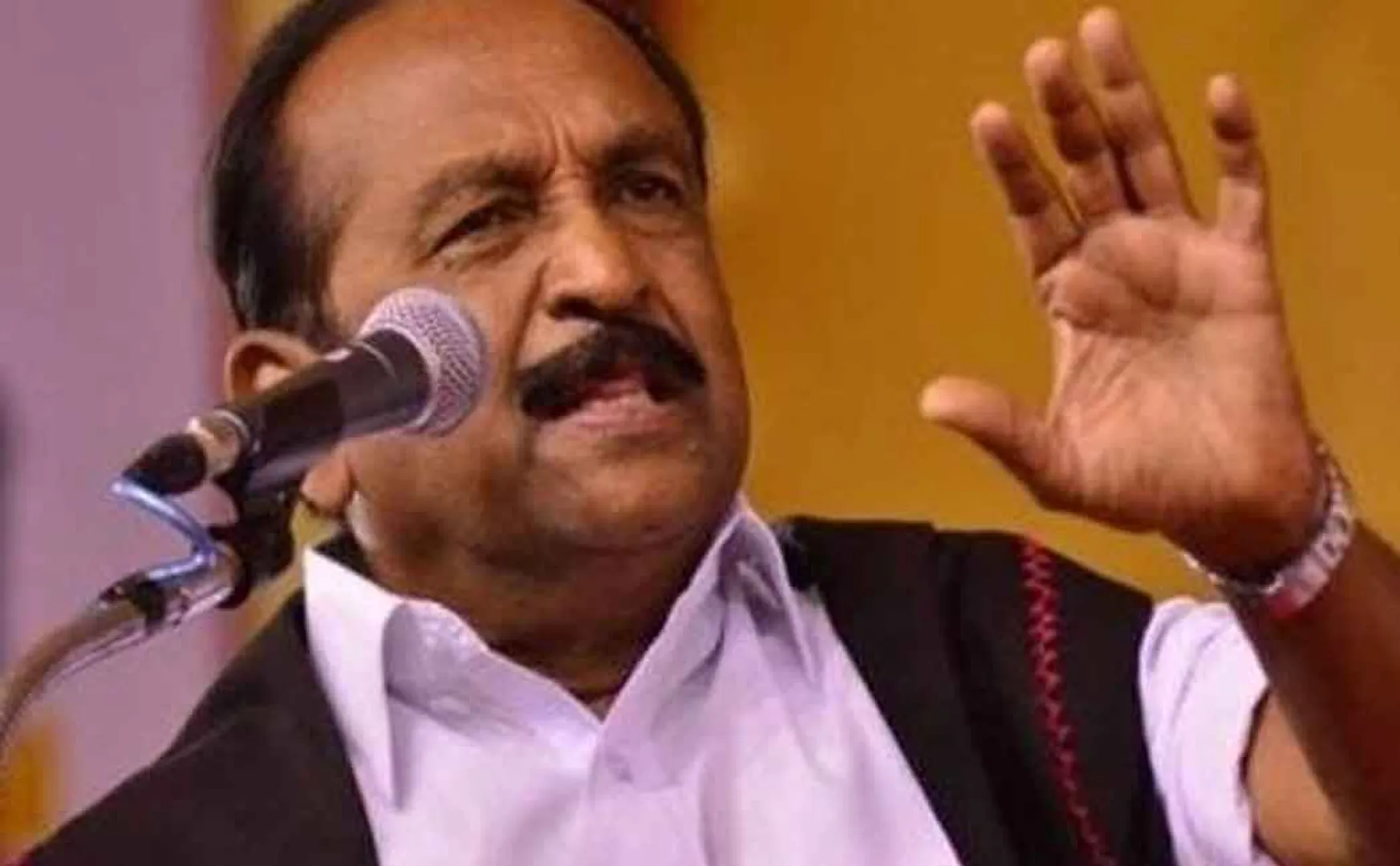 Hindi language has no place in the near to Lord Senthil