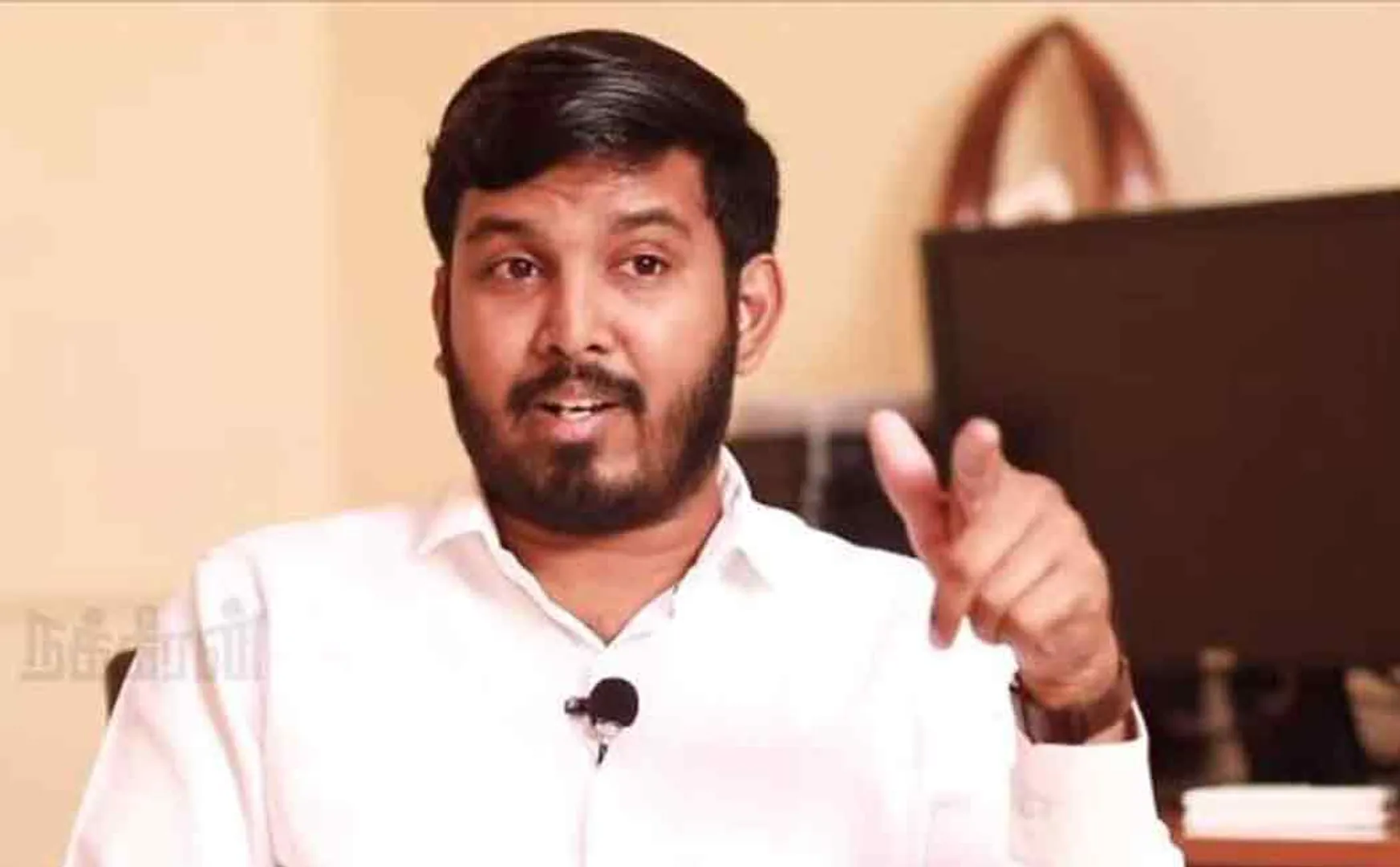 VCK leading in Nagapattinam 