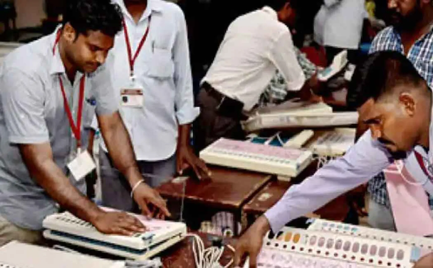 Difference in registered votes .... Viralimalai vote counting stop