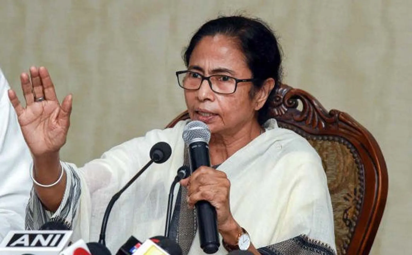 west bengal cm mamata banerjee decided today party mlas meeting 