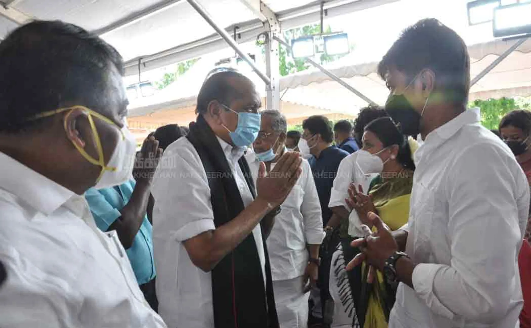 Udayanidhi who  welcome DMK alliance party leaders ..!