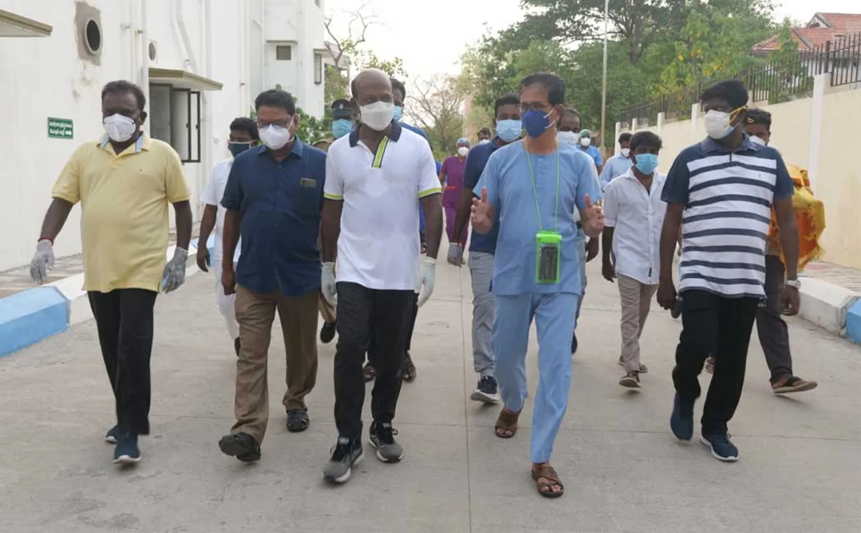 The minister who visited and inspected the hospital 