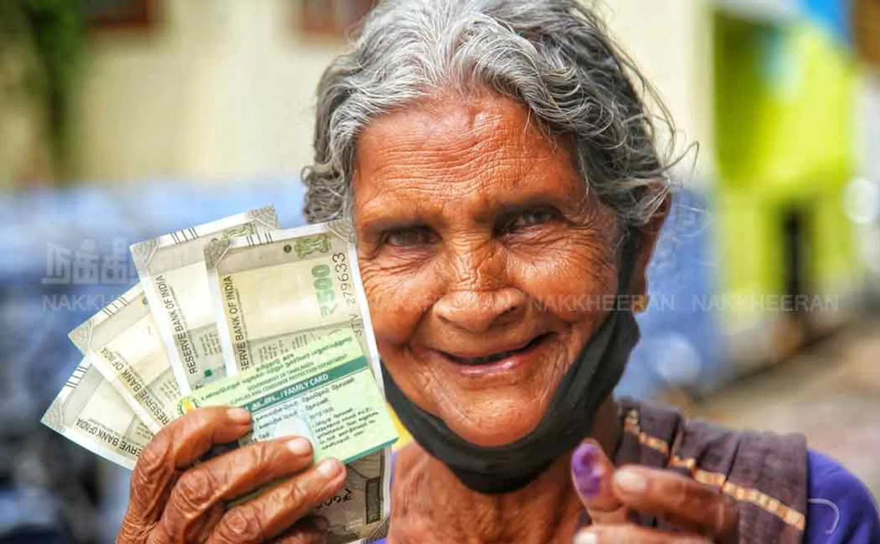 Corona Relief Fund; Family card holders who went to the ration shops with restrictions and bought ..!