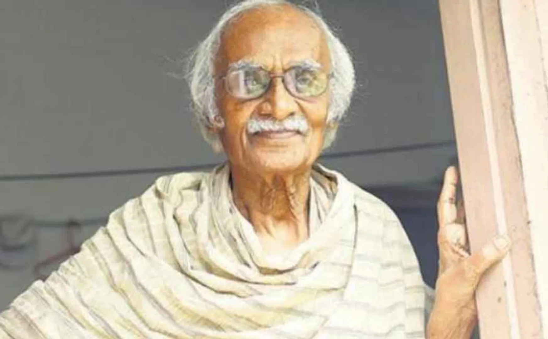 Poet Chirpi condolence for Writer K Rajanarayanan 