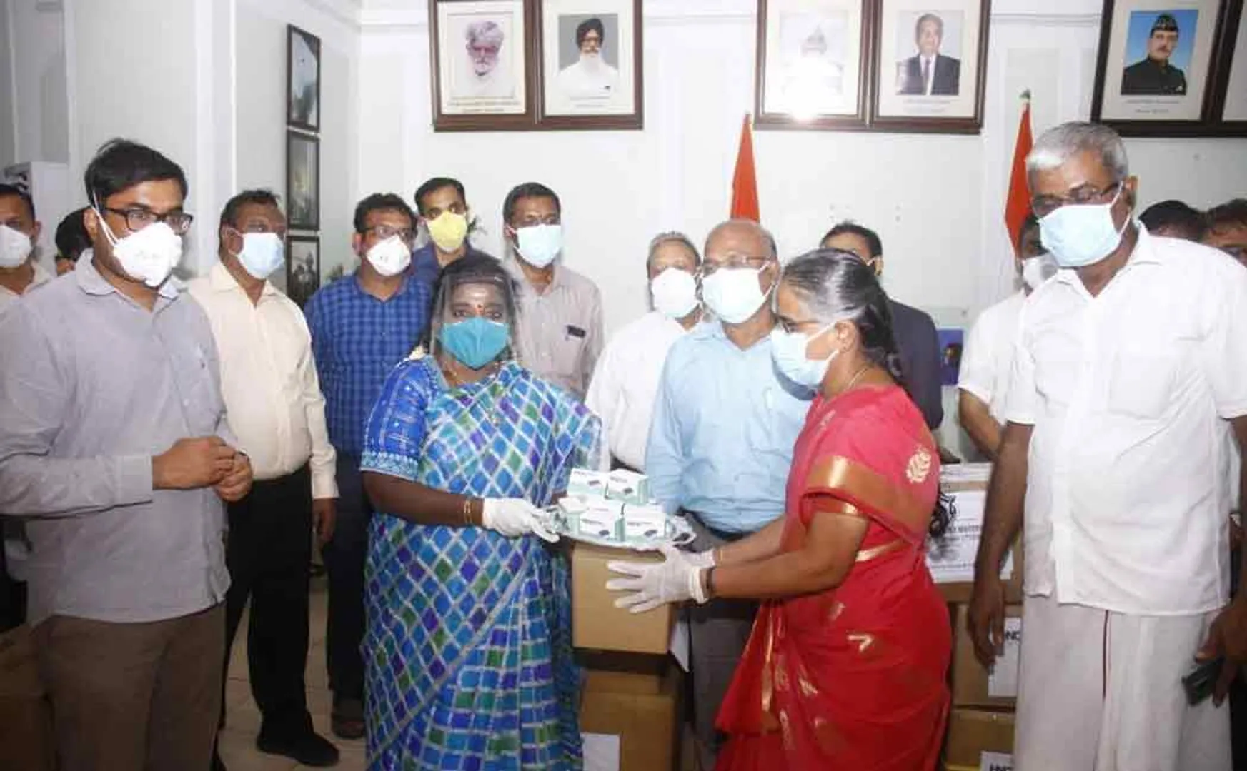 "We have to cooperate with the government ..." - Tamilisai Soundarajan