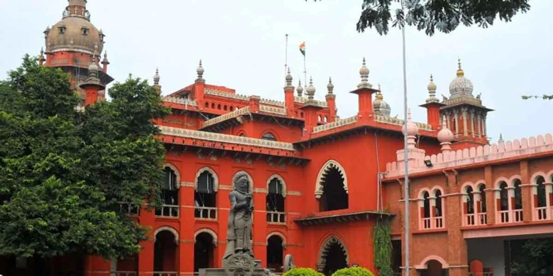 High fee for corona treatment - Court orders Tamil Nadu government to explain