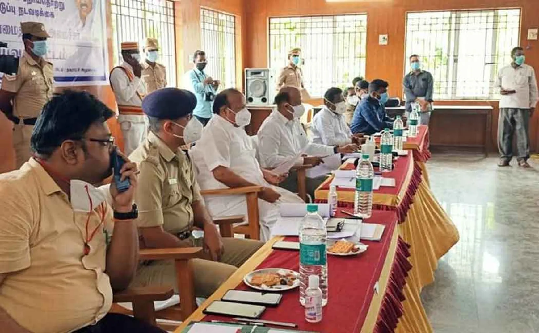 Operation to divide patients in need of oxygen into 4 categories and provide treatment - Interview with Minister MRK Panneerselvam