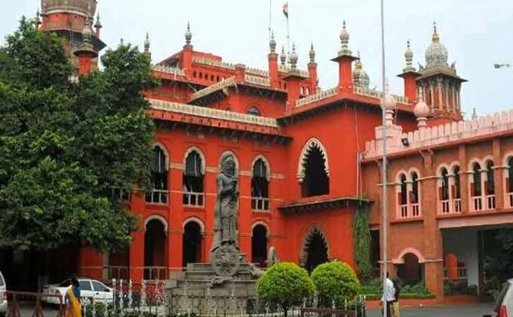 Lentils, cooking oil in public distribution; High Court lifts ban ..!