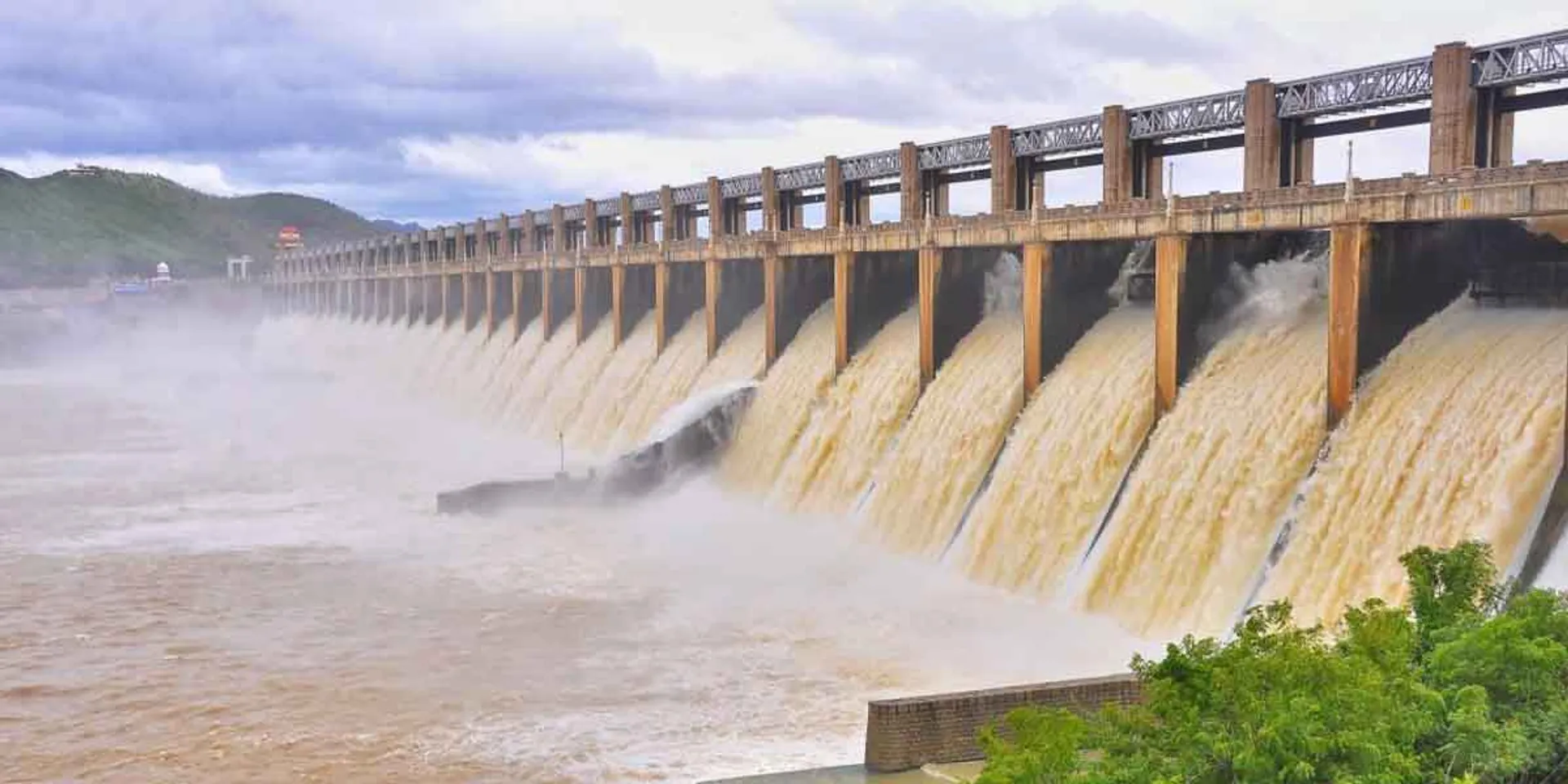 Mettur Dam opens on June 12 ... Delta farmers happy!