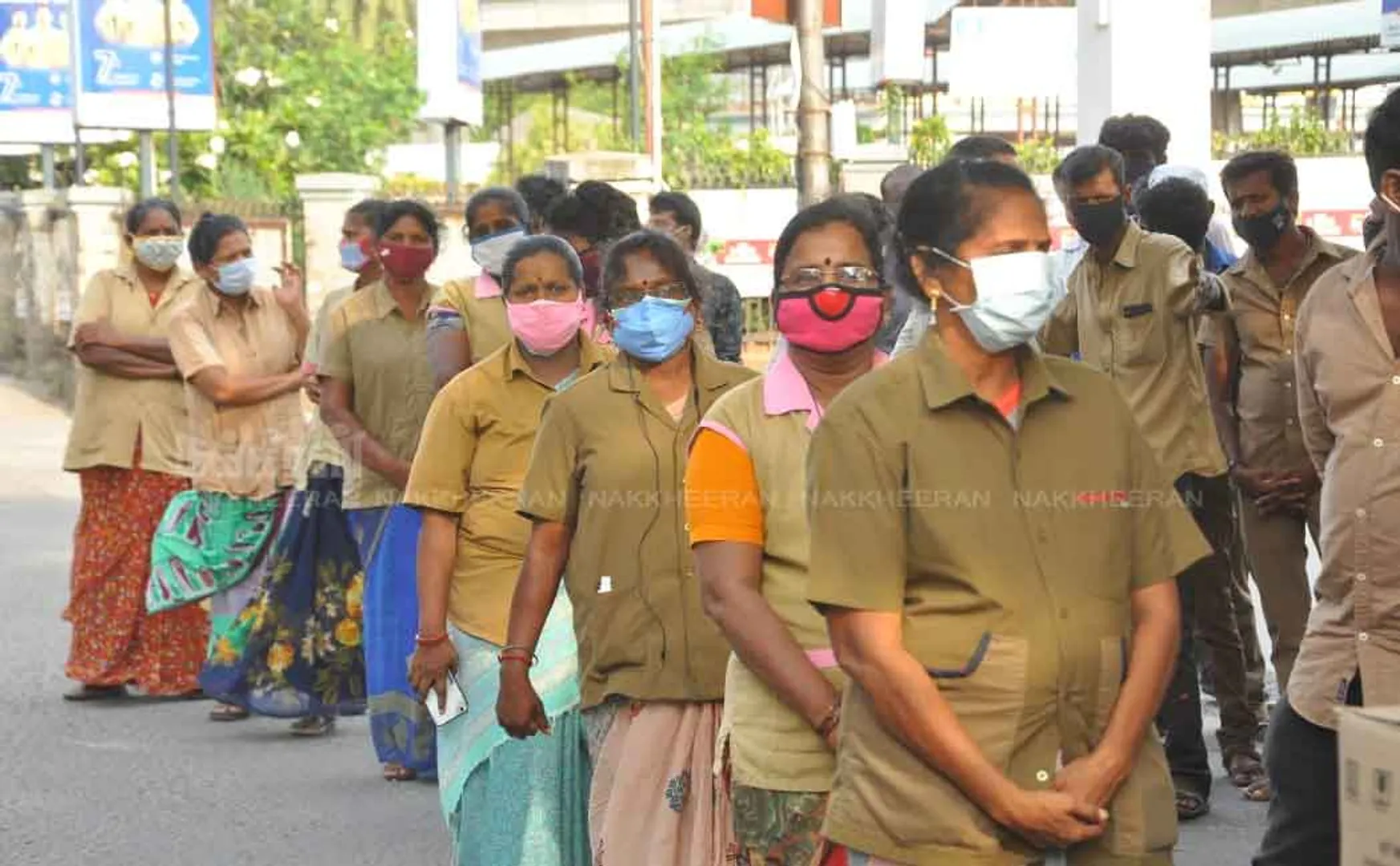 Groceries provided to auto drivers