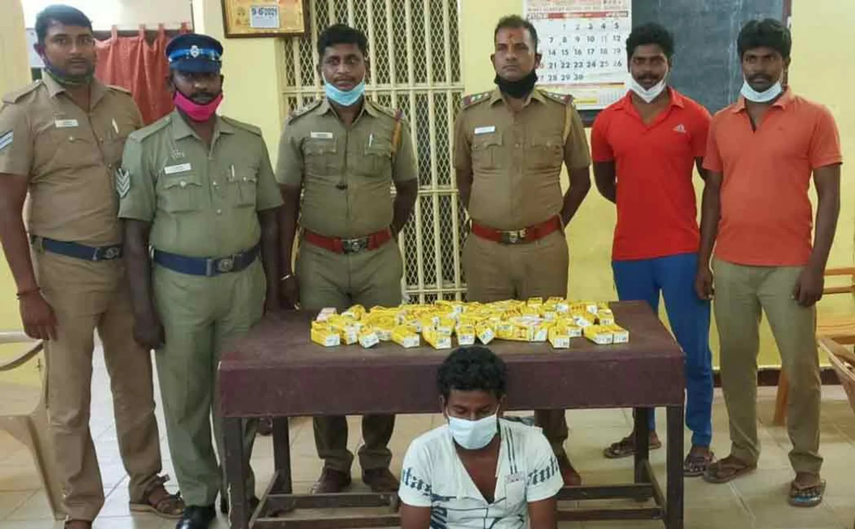 Bottles of liquor smuggled from Pondicherry to other states 
