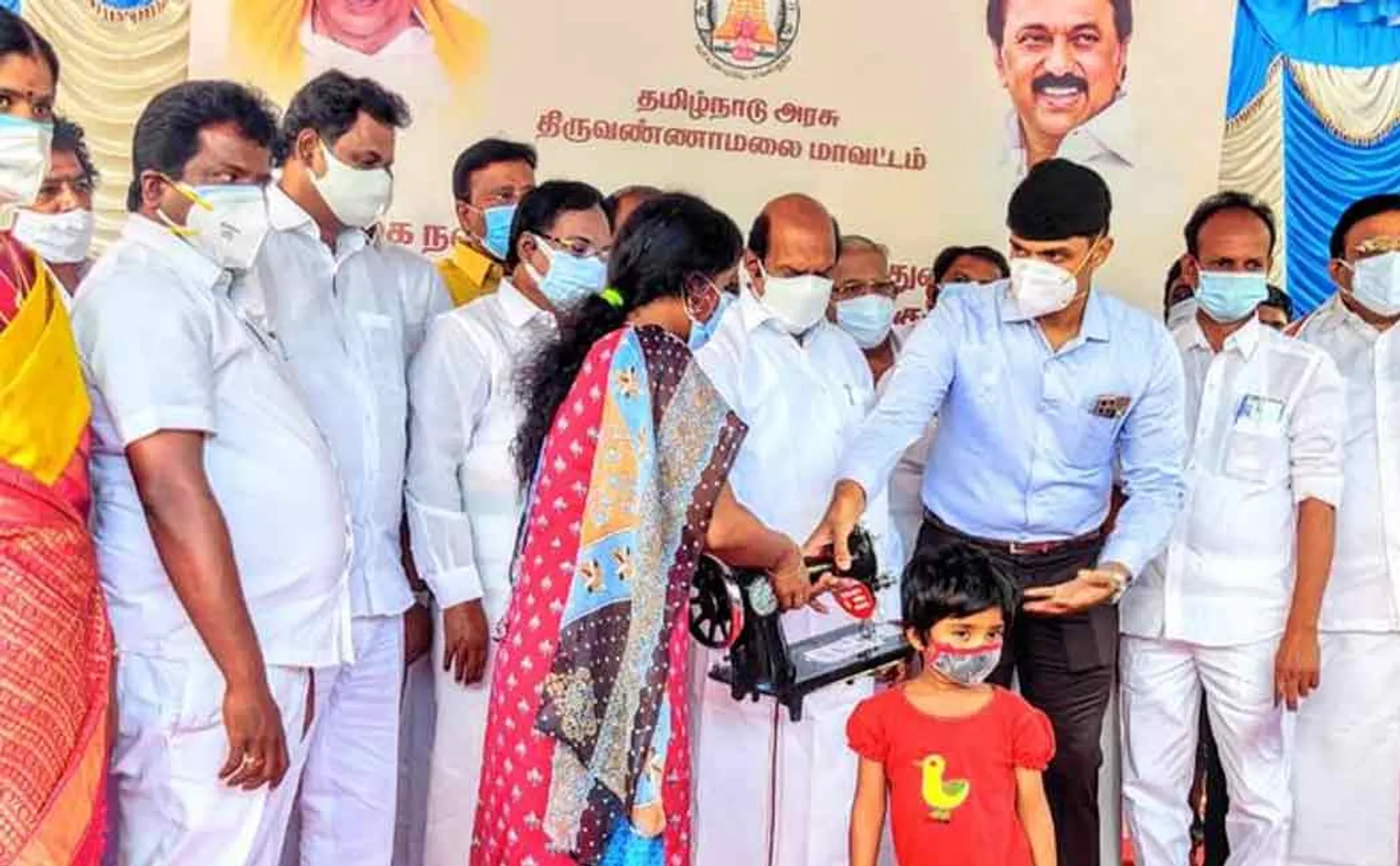 Minister A V Velu.. social distancing in question 