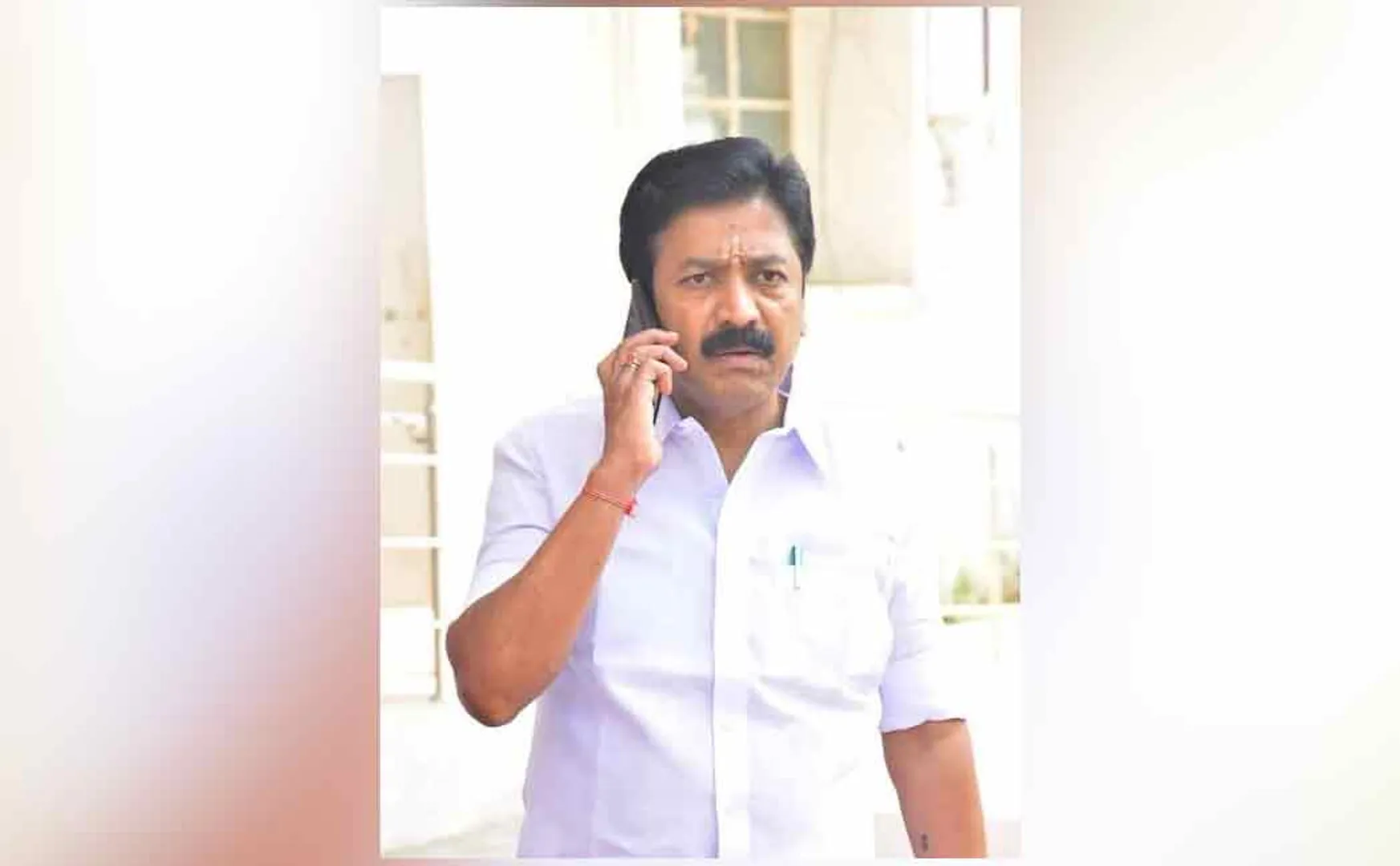 Why Shanmugam complains against Sasikala 