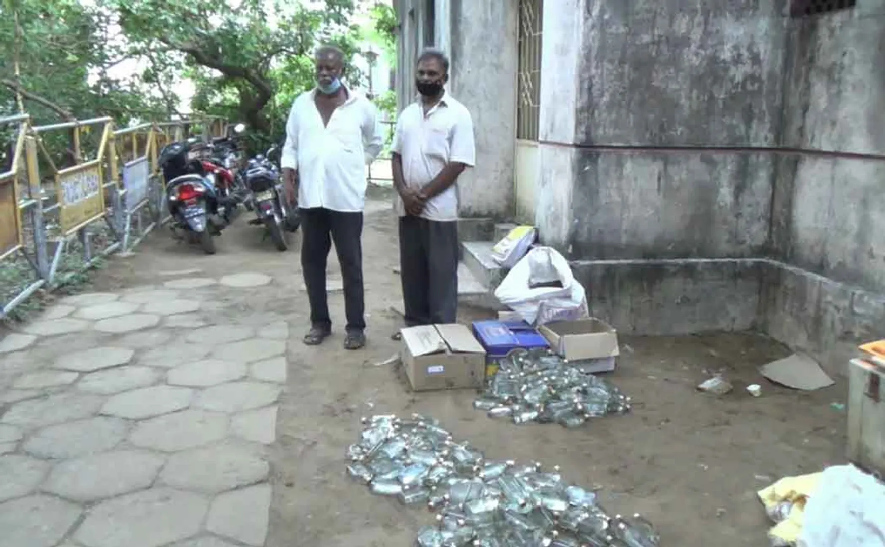 Government vehicle seized on suspicion; Shocked cops