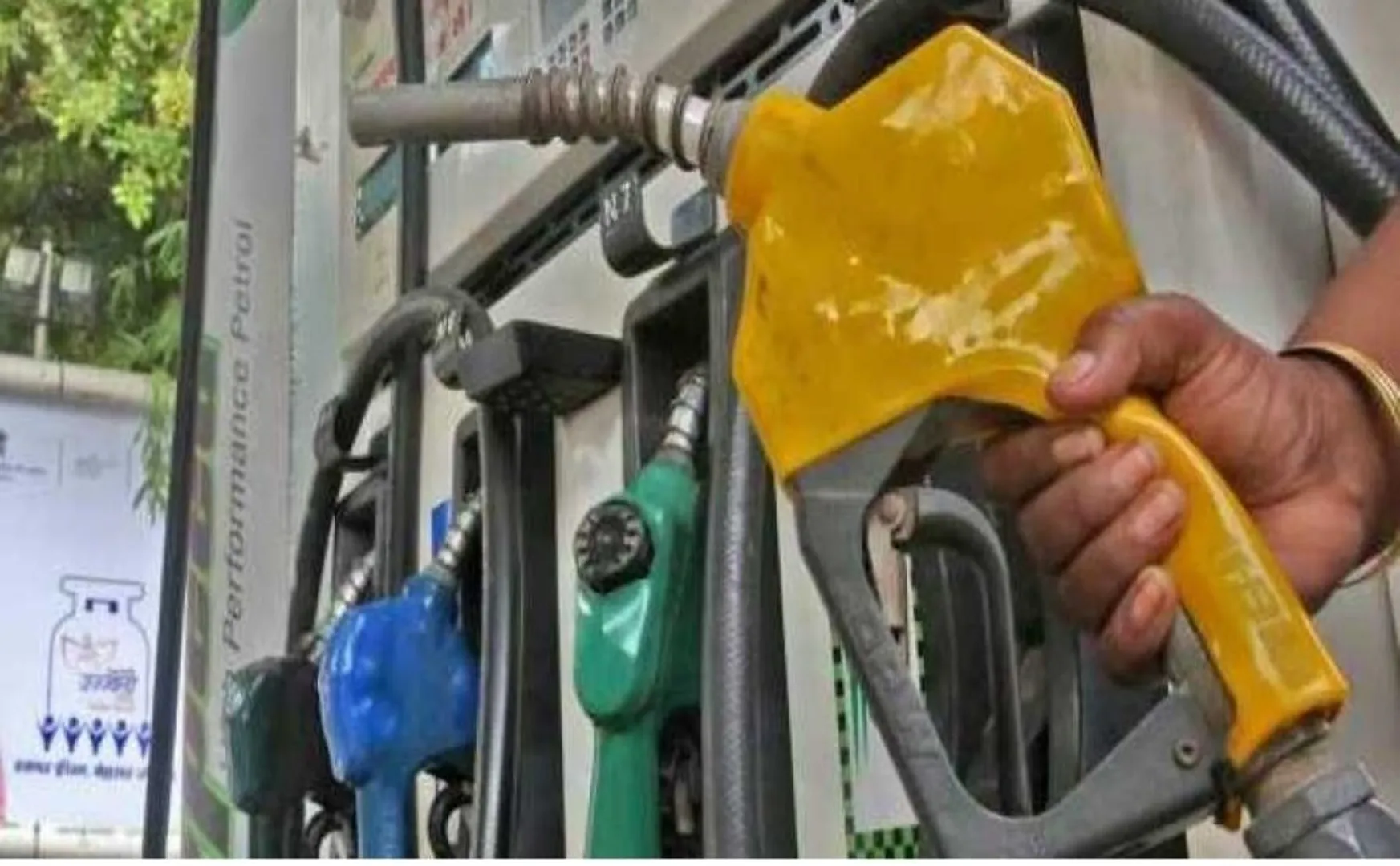 coronavirus vaccination get petrol announced petrol bunk 