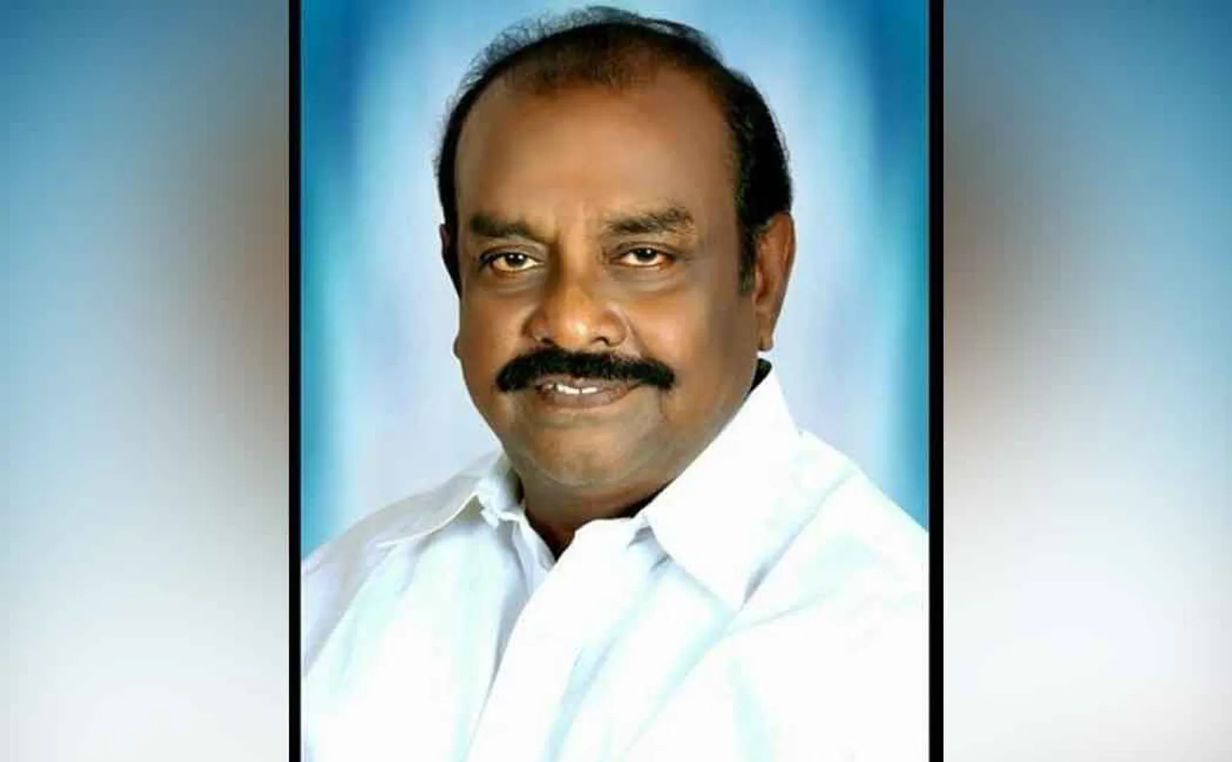 "A lot of things happened in the party without Jayalalithaa's knowledge .... Sasikala is not a mother but a ghost" - Minister Pakir's speech"A lot of things happened in the party without Jayalalithaa's knowledge .... Sasikala is not a mother but a ghost" - Minister speech