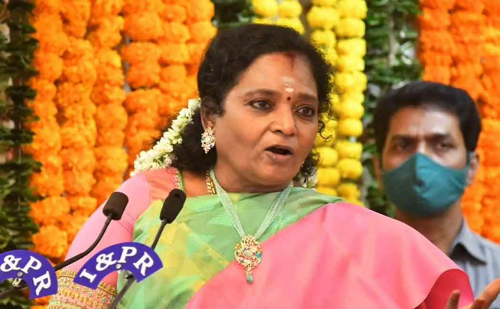 tamilisai soundararajan addressed press 