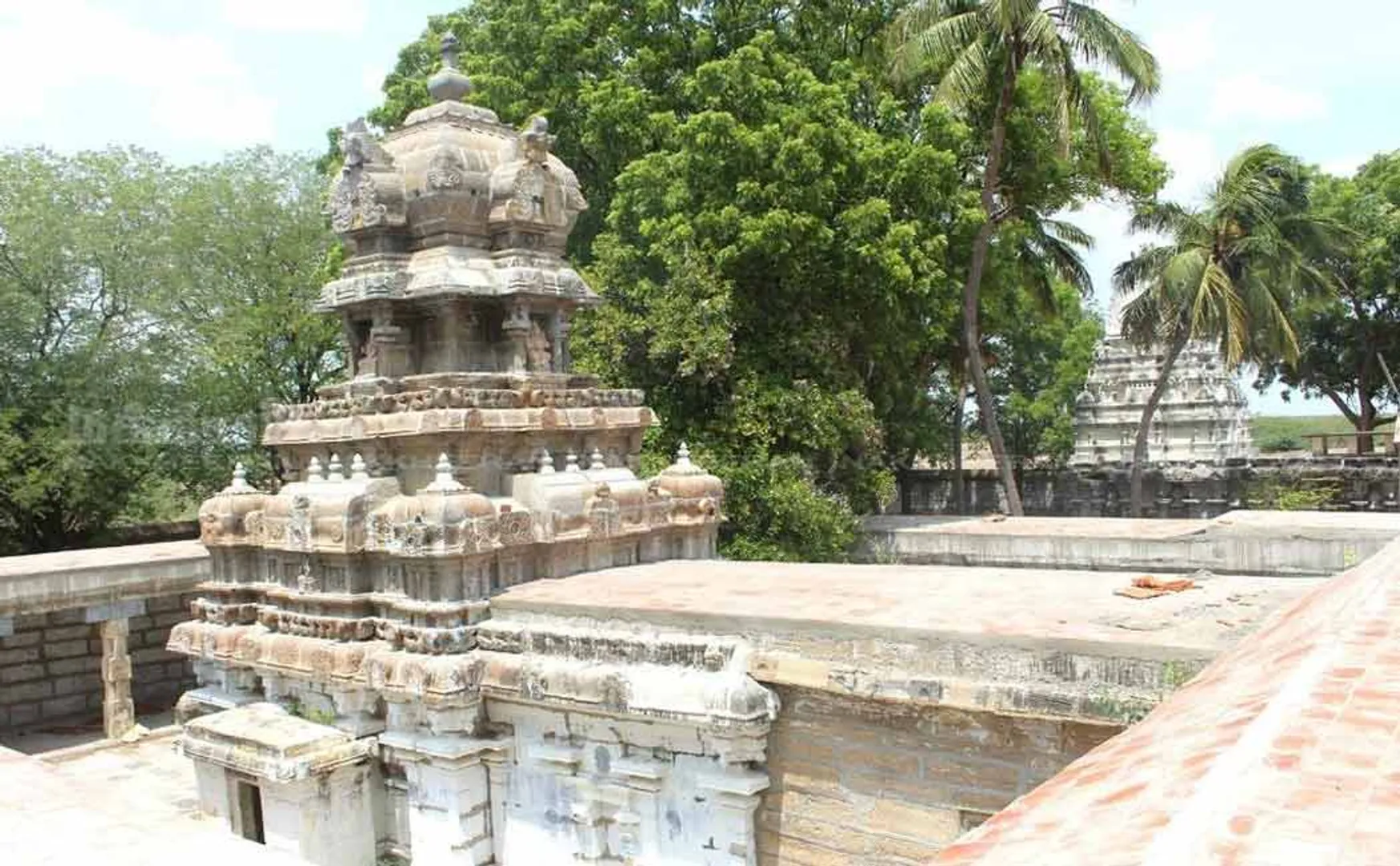 Found Pandiyas inscription near Ramanathapuram 