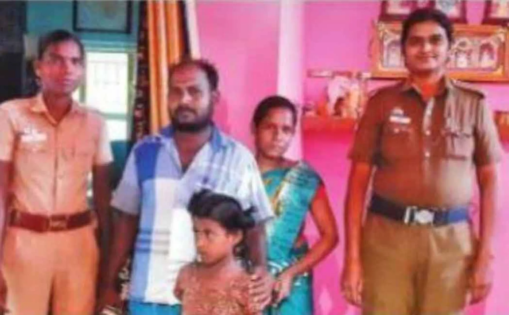 The person who tried to hand over the missing child to the mother ..!