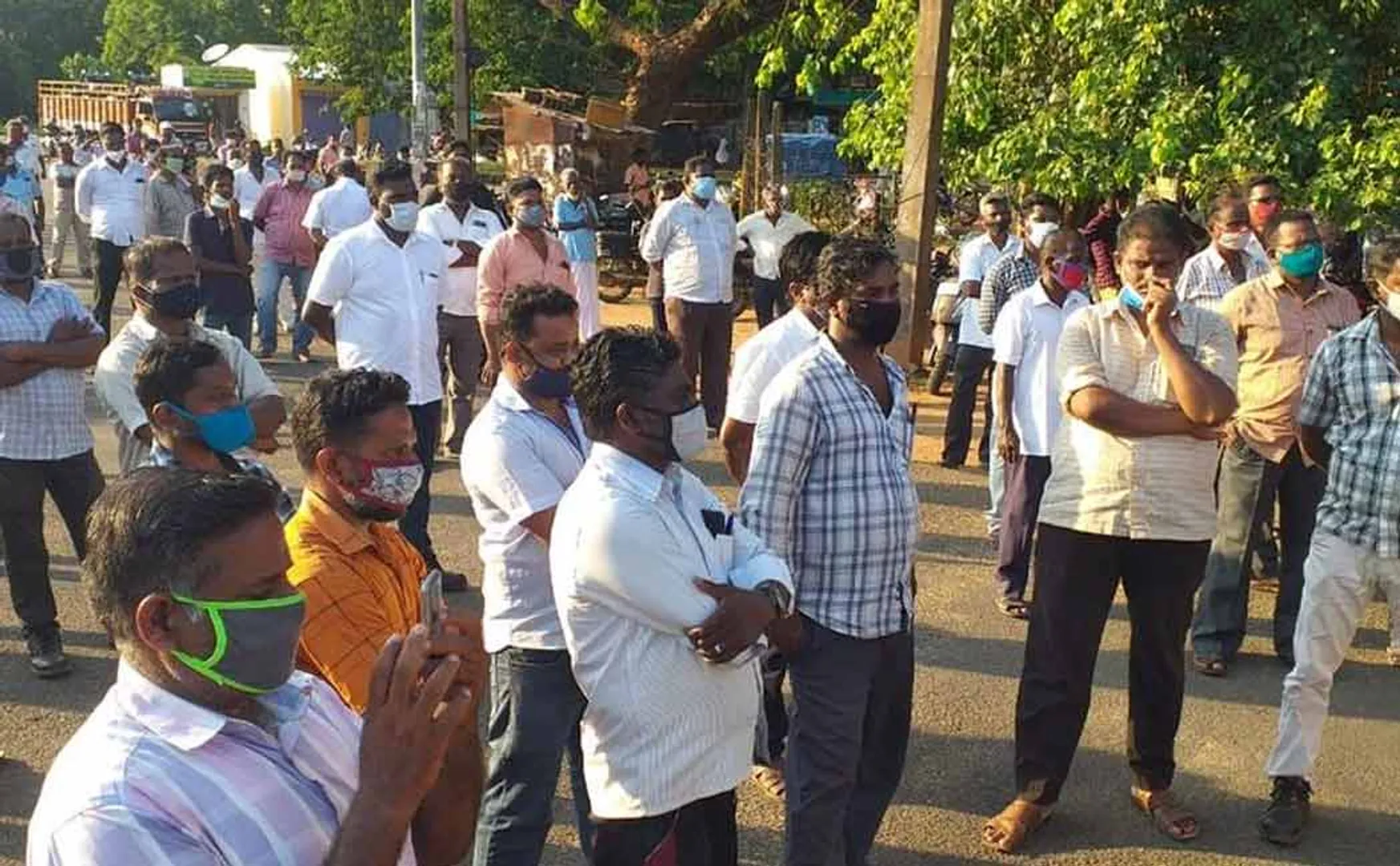 NLC Intcoserv - Contract Labor Demand Insist! Issuance of Notice!
