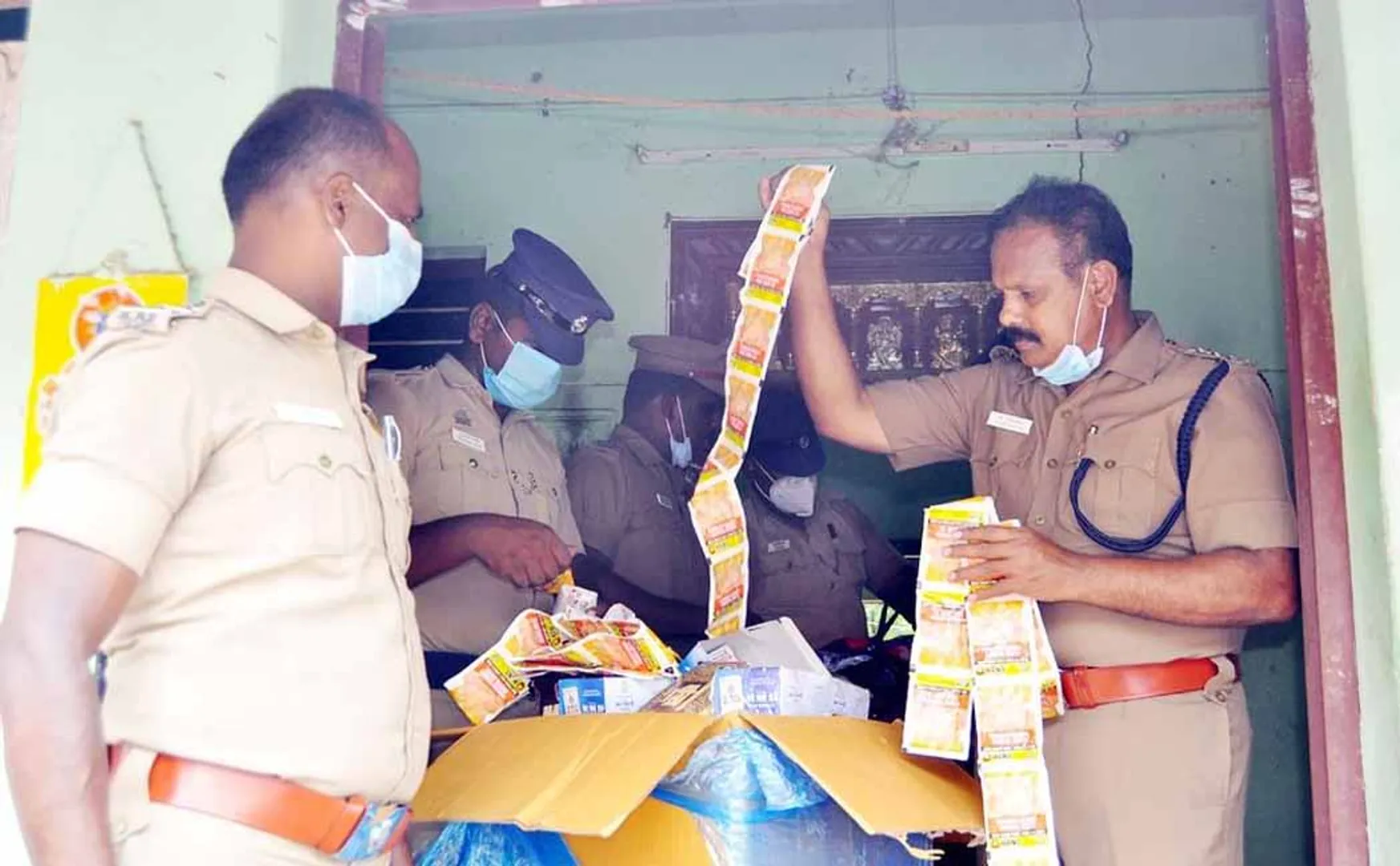 cuddalore district poilice raid seizured 