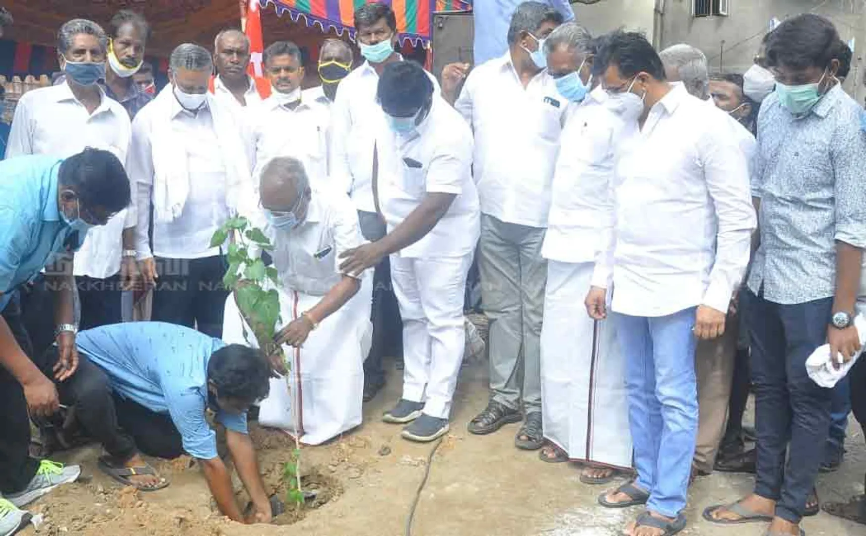 C.P.I.M. Senior leader N. Sankarayya's 100th birthday .. 100 tree saplings .. (Pictures)