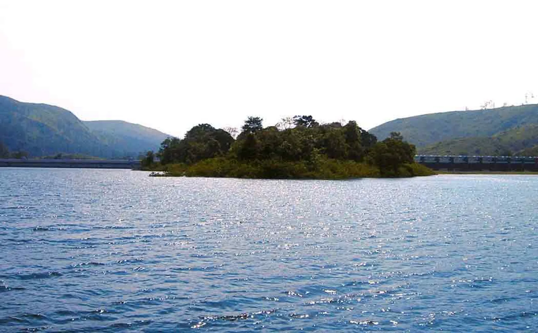 Drone, GPS High Court orders Tamil Nadu government to measure water levels directly ..!